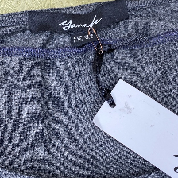 Yana K Sleeveless Top One Size Fits Most Gray Color NWT - Picture 4 of 11